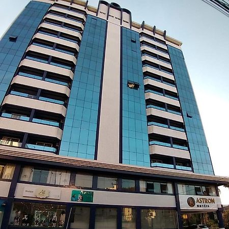 Astron Suites Sao Jose Dos Pinhais By Nobile Exterior photo